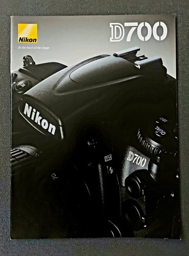 Depliant nikon - depliant,